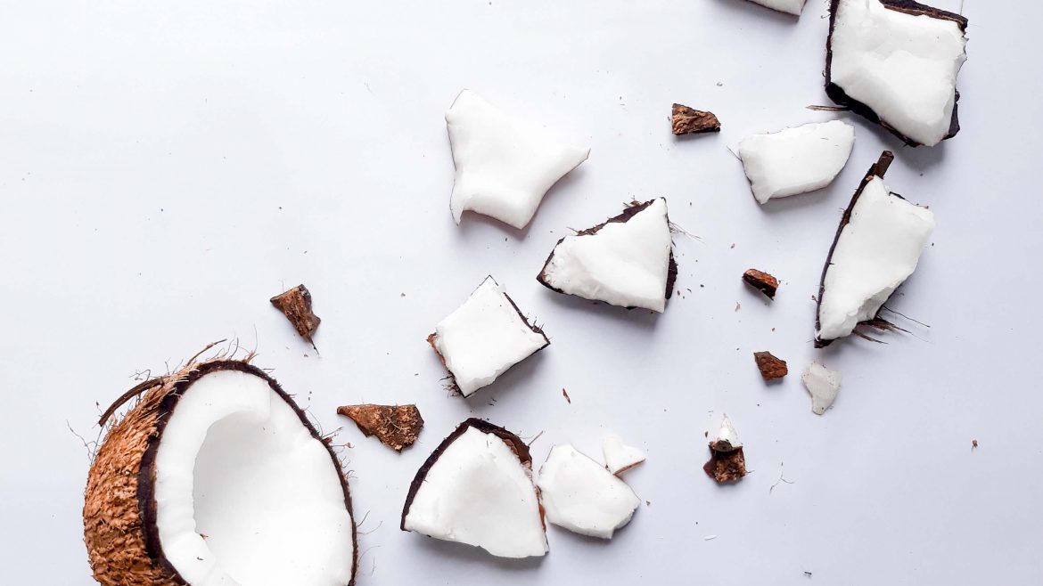 Coconut broken in many pieces